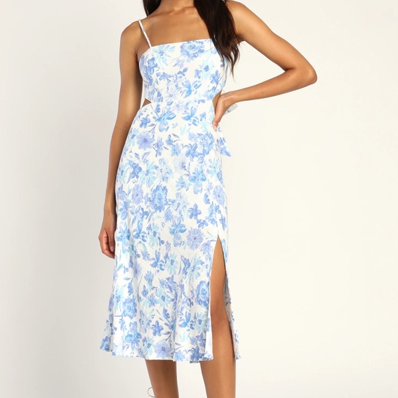 Lulus Dresses & Skirts - Lulus Serene Views Blue and White Floral Print Cutout Midi Dress Size Large